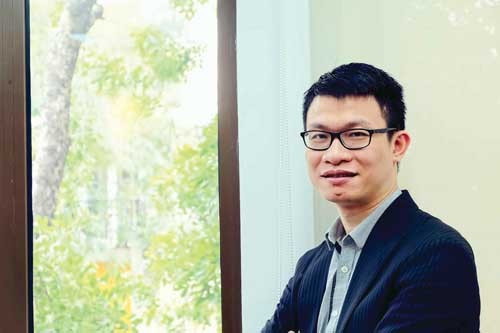Mr. Nguyen Hong Truong Mr. Nguyen Hong Truong